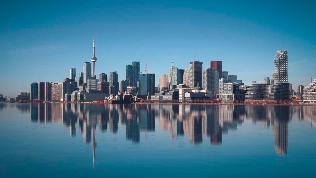 35 Best Things to Do in Toronto | A Local's Guide